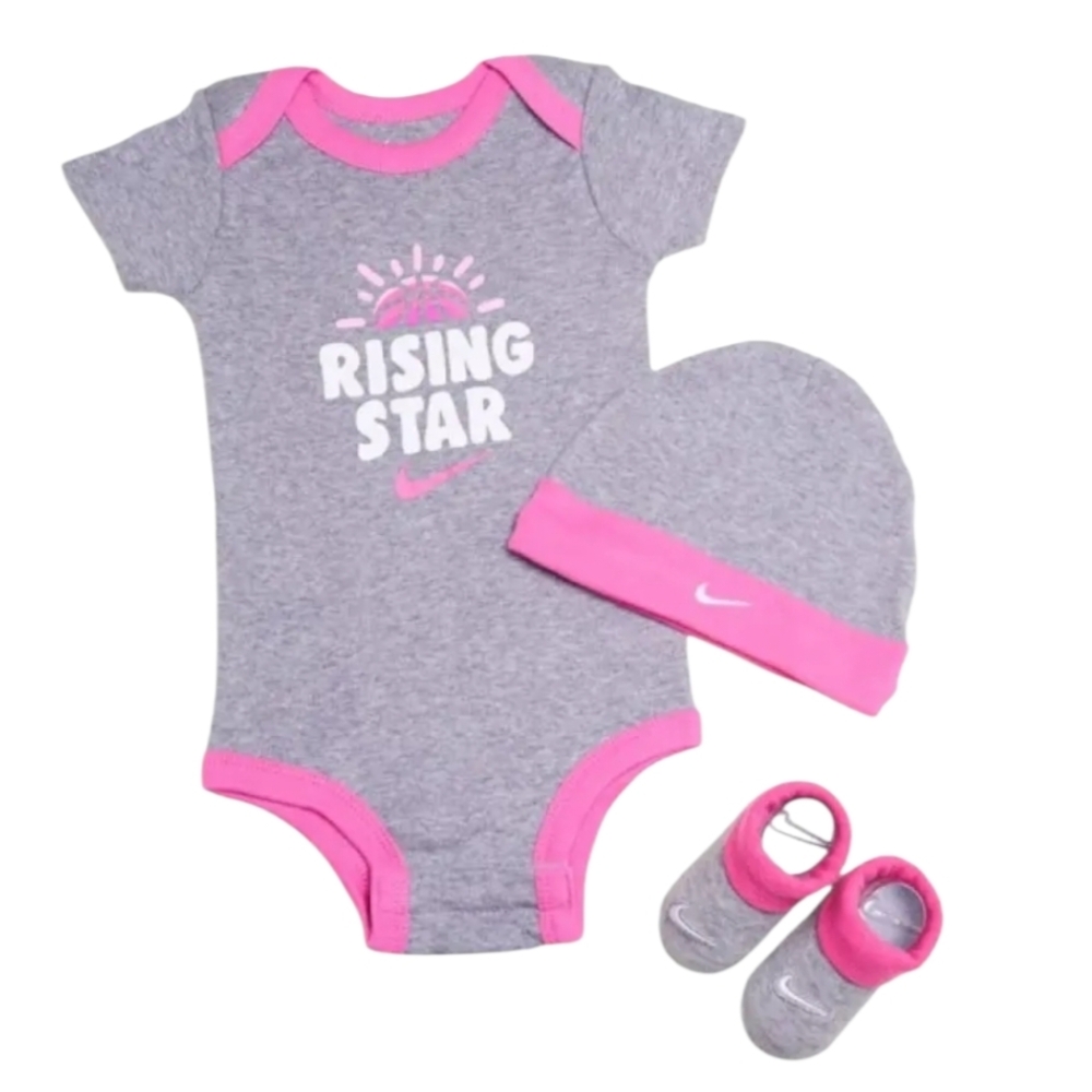 NIKE Rising Star Baby Hat/Bodysuit/Boots 3 Pack Baby First Set